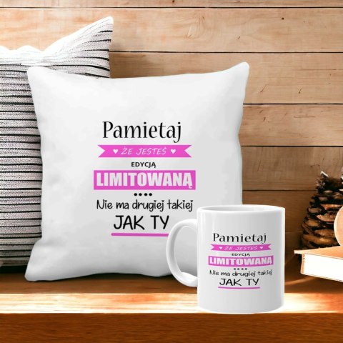 Poduszka i kubek prezent Dzień Kobiet dla Koleżanki Dziewczyny Mamy wzory Poduszka i kubek prezent Dzień Kobiet dla Koleżanki Dziewczyny Mamy wzory