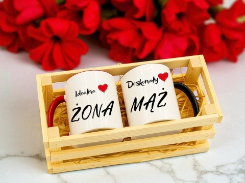 Prezent ślubny zestaw kubków żona i mąż w skrzynce śmieszny komplet kubki