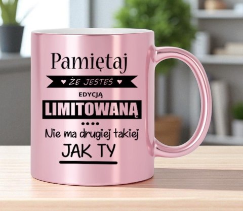 Kubek różowy metalik prezent dla dziewczyny koleżanki żony na różne okazje