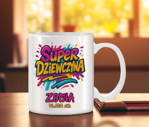 Kubek prezent Dzień DZIEWCZYNY dla koleżanki z klasy z IMIENIEM + kartonik
