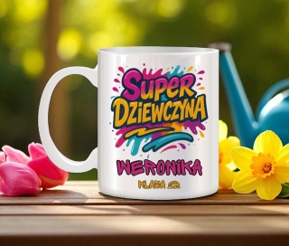 Kubek z nadrukiem prezent Dzień DZIEWCZYNY dla koleżanki z klasy z IMIENIEM