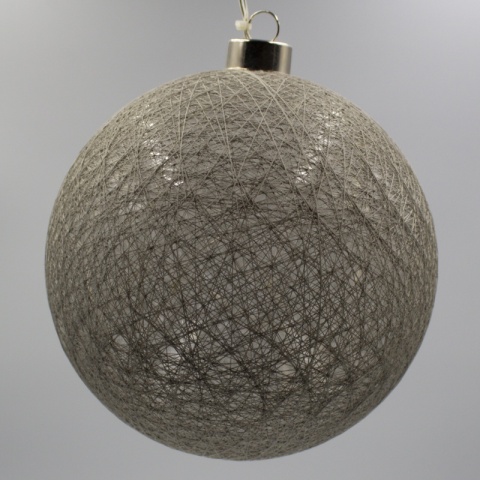 Bombka zawieszka cotton ball lampka LED 16cm ciemno-szara