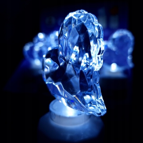 Znicz elektryczny świeca LED na baterie Cortina SERCE biały