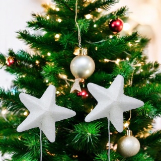 Gwiazda styropianowa gwiazdka na drucie 4cm biała wiązka 6szt