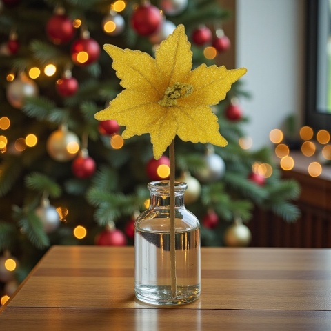 Gwiazda betlejemska poinsecja na piku kwiat ozdoba dekoracja świąteczna