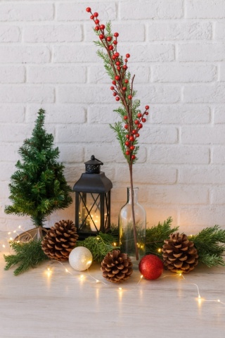 Świąteczny stroik gałązka 100cm czerwone owoce dekoracja Boże Narodzenie