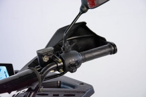 Quad elektryczny XTR VENOM 1500W czerwony