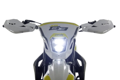 Cross ASIX XB83 150 4T piaskowy
