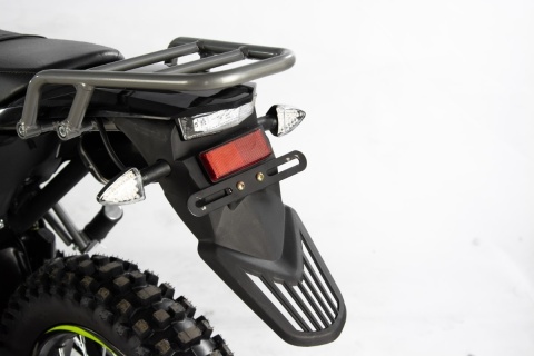 Cross ASIX DEFENDER 250 4T zielony
