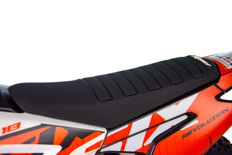 Mini Cross ASIX XB18 70 4T czerwony